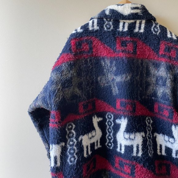 (Sold)| Oversized Aztec Print Llama Blanket jacket - Picture 6 of 12